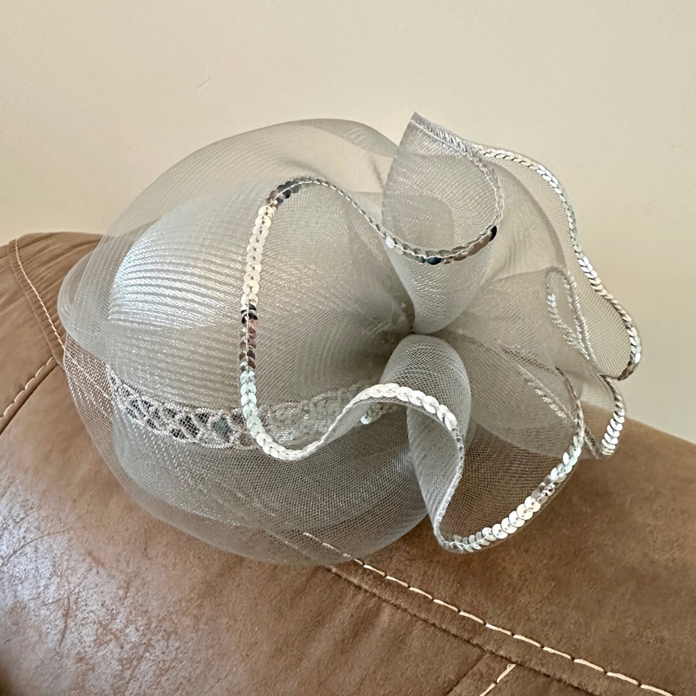 Vintage Sequin Accent Fascinator Hat